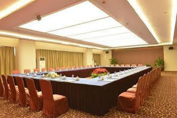 Sprot-Life Garden Hotel Wuhan Exterior foto